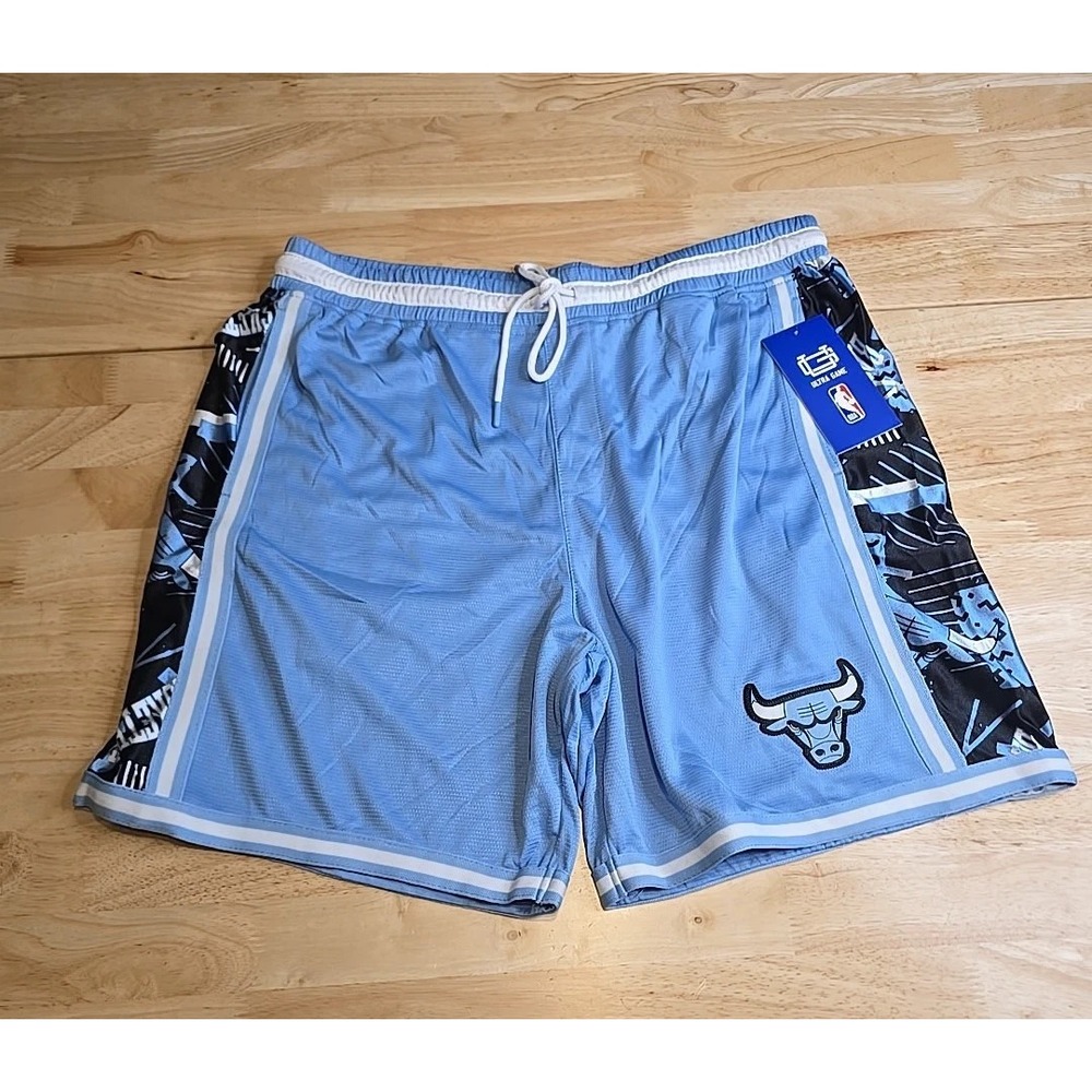 Chicago Bulls Basketball Shorts Men's M Ultra Game NBA UNC Light Blue Mesh NWT